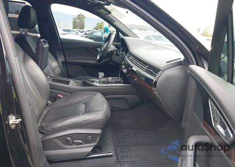 2017 Audi Q7 3.0T Premium z USA, uszkodzony, nr VIN WA1VAAF71HD021337